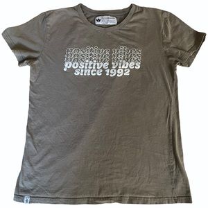 Dutch Bros Coffee t-shirt LARGE